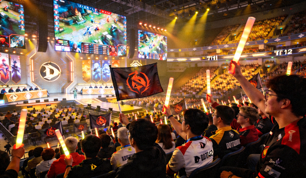 DOTA2国际邀请赛TI11现场观众座无虚席